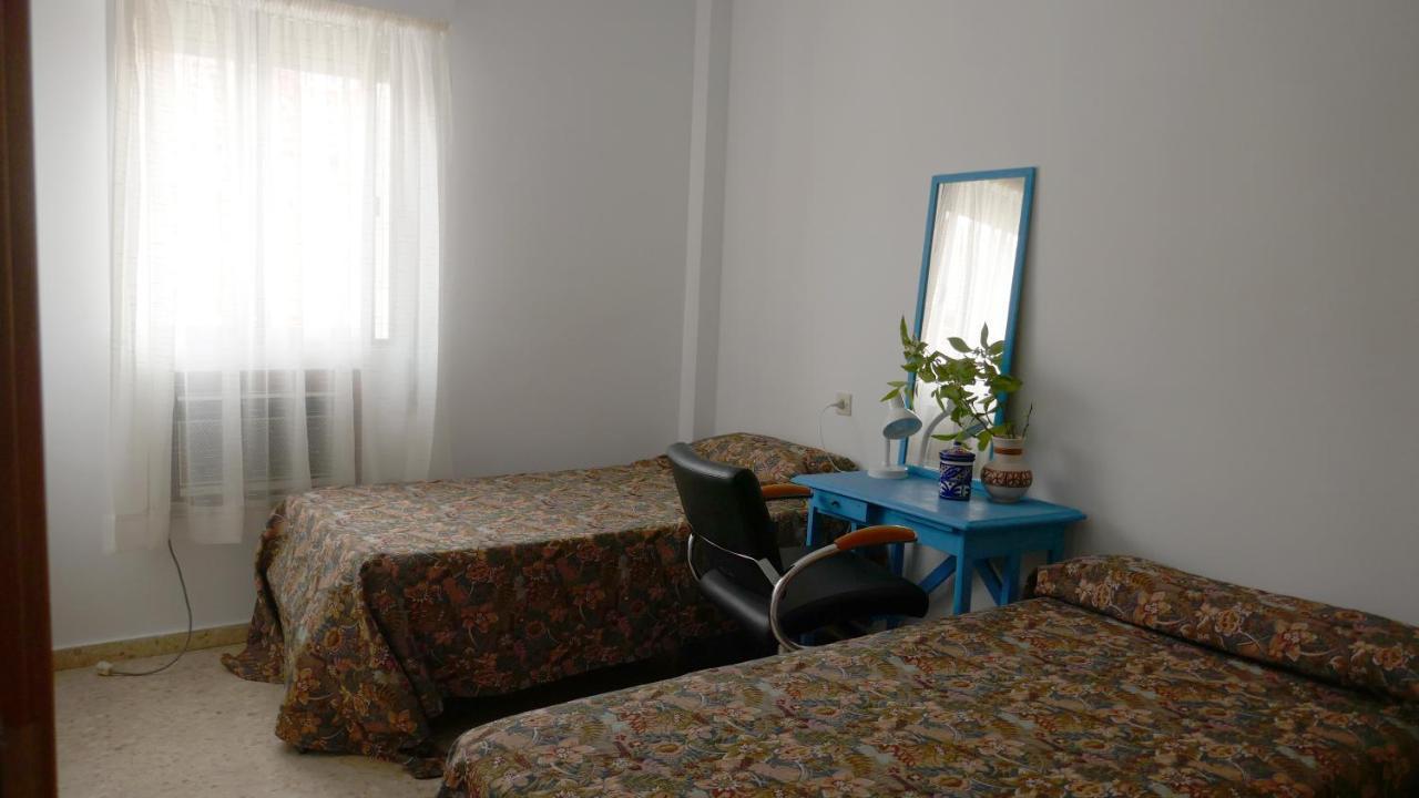 Casa Soleada En Calle Tranquila Siviglia Esterno foto